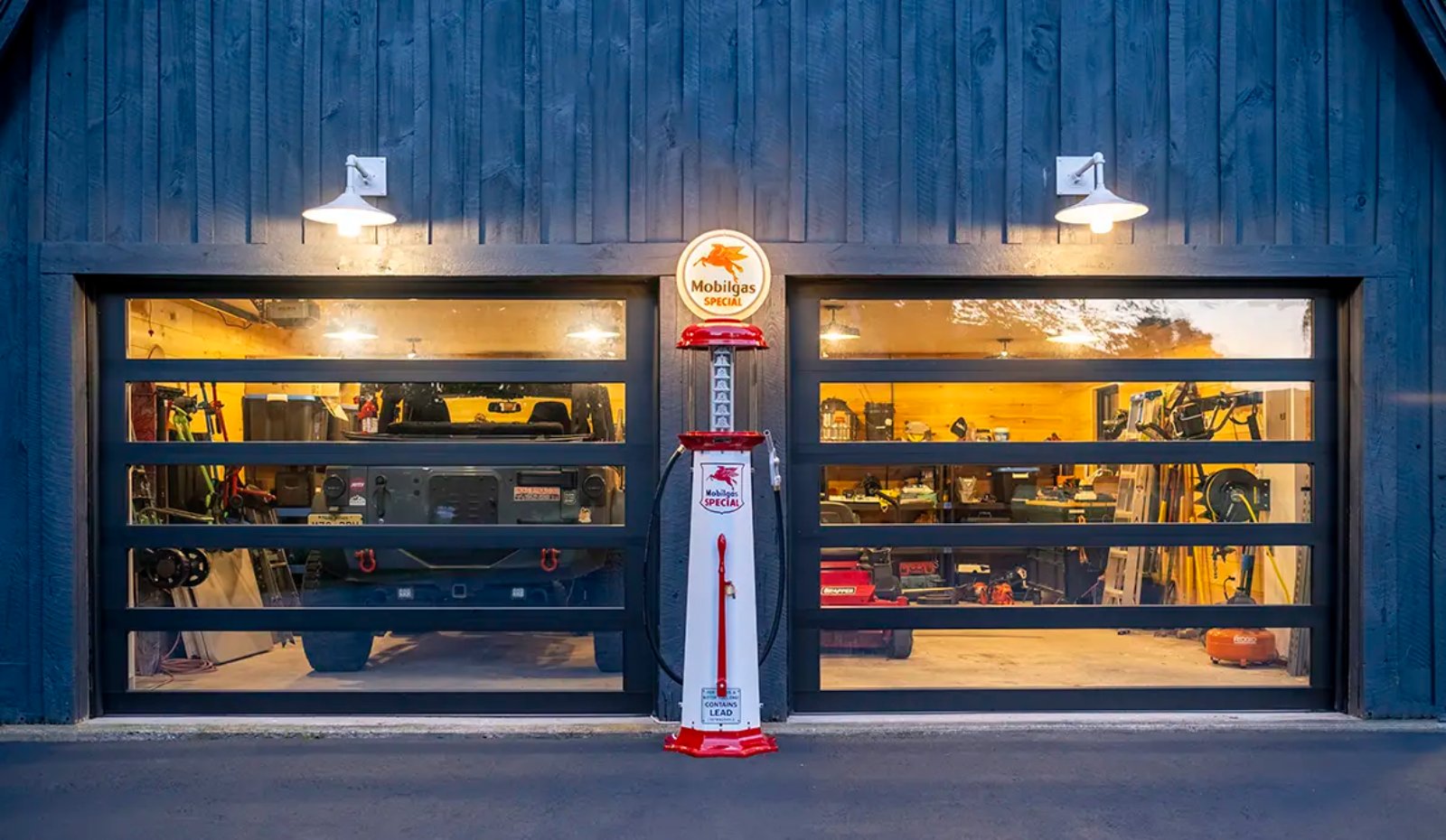 Clopay Avante aluminum and glass garage door